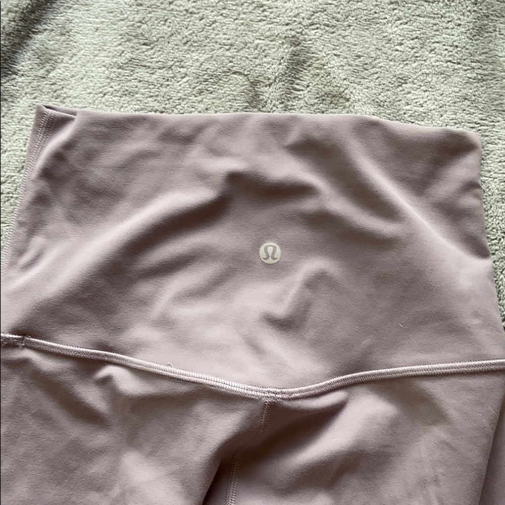 Lulu Lemon 10’ align biker short